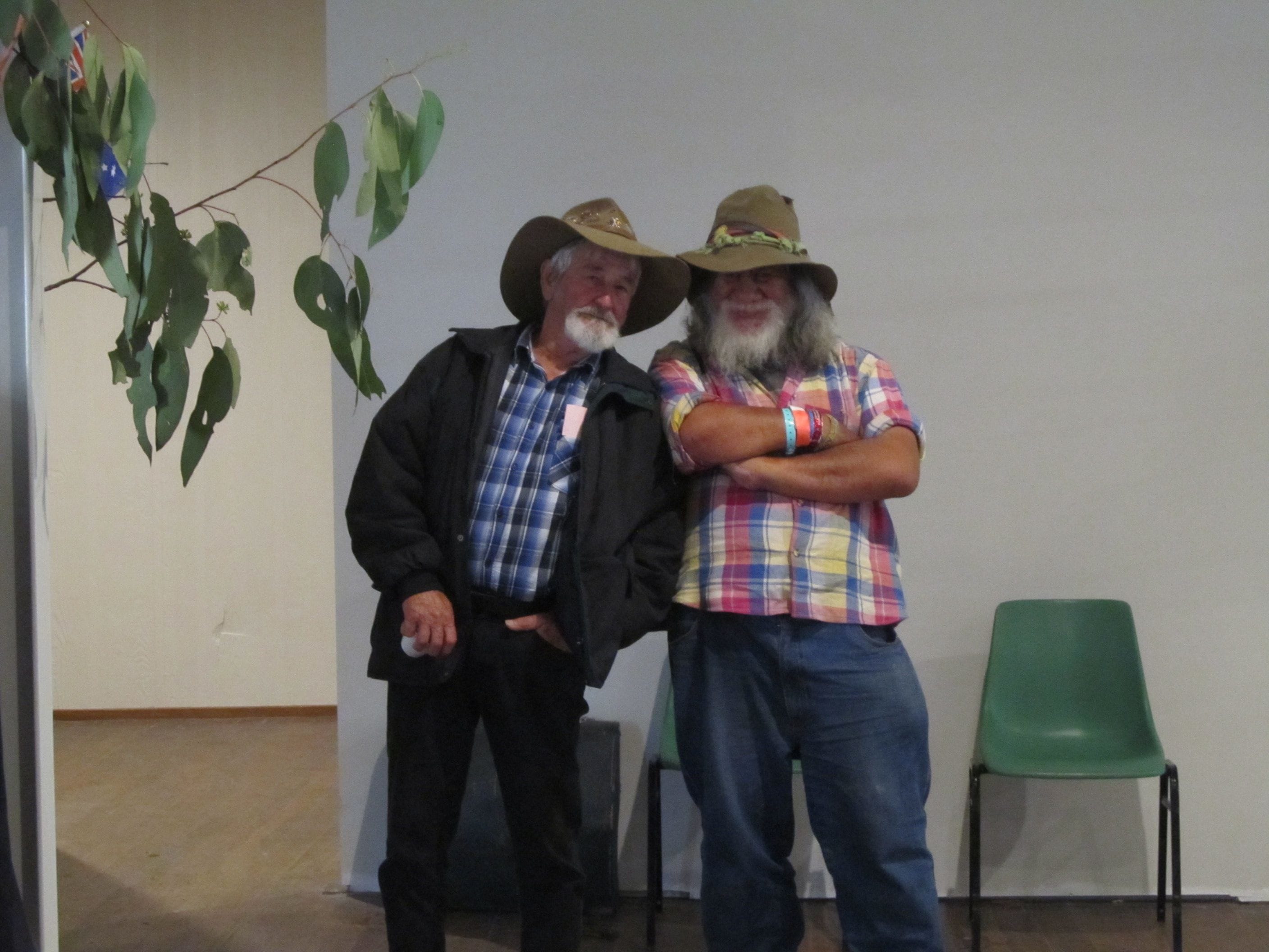 Mel's dad Frank Fayers with Campbell the Swaggie at Corryong 2013